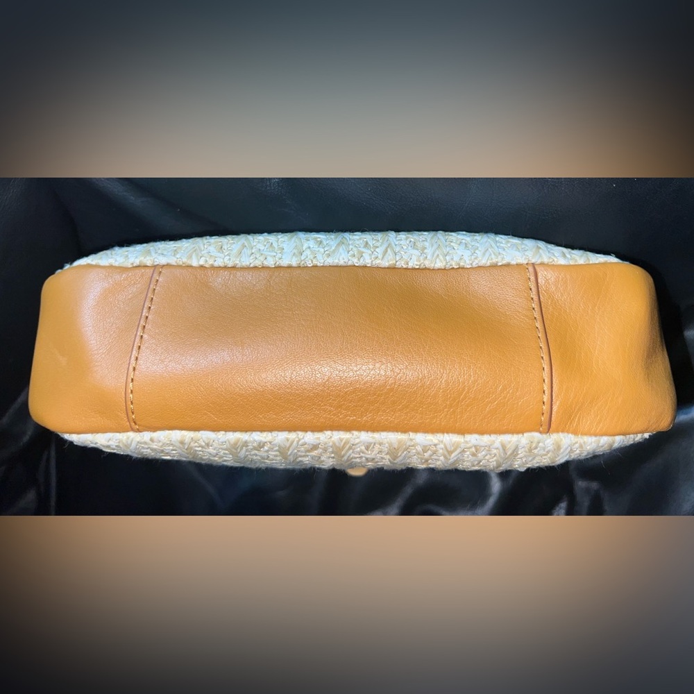 Mark & Graham faux Raffia Shoulder Bag! Tan Leather, Bamboo Latch & Gold Accent! - Picture 10 of 14